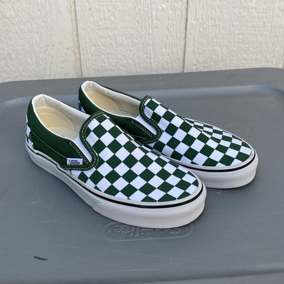 Van's checkered slip on's - Picture 3 of 4